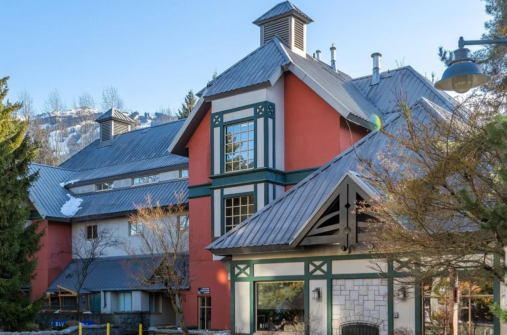 4404 4295 BLACKCOMB WAY, Whistler BC V8E 0X2, Whistler BC — Residential for Sale - Photo 2