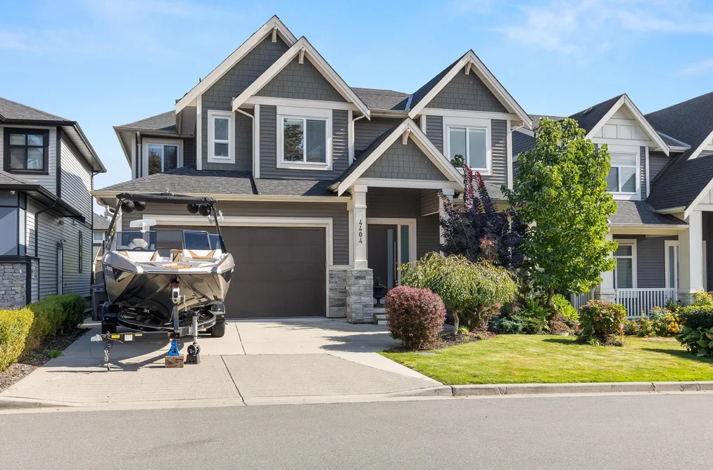 House for sale at 4404 Emily Carr Place Abbotsford British Columbia - MLS: R3169175