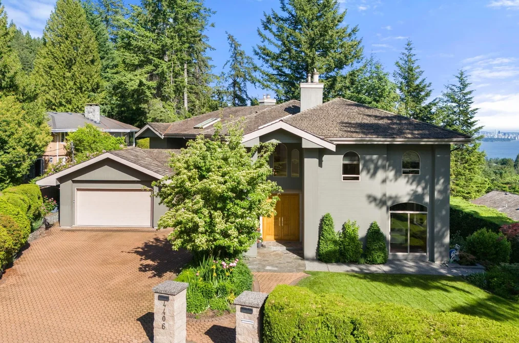 House for sale at 4406 Woodpark Road West Vancouver British Columbia - MLS: R3129787