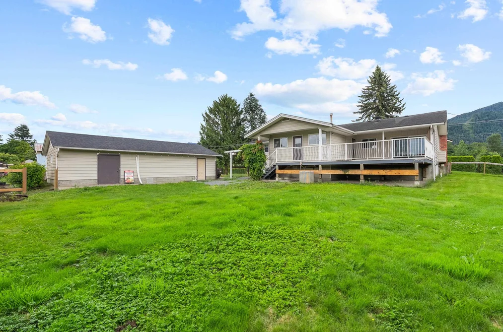 44081 KEITH WILSON ROAD, Chilliwack BC V2R 4B5, Chilliwack BC — Residential for Sale — Photo 9 of 37
