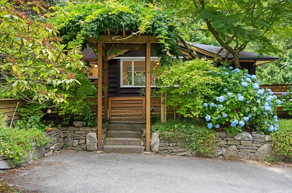 4411 STONE CRESCENT, West Vancouver, BC — Residential for Sale — Photo 36 of 39