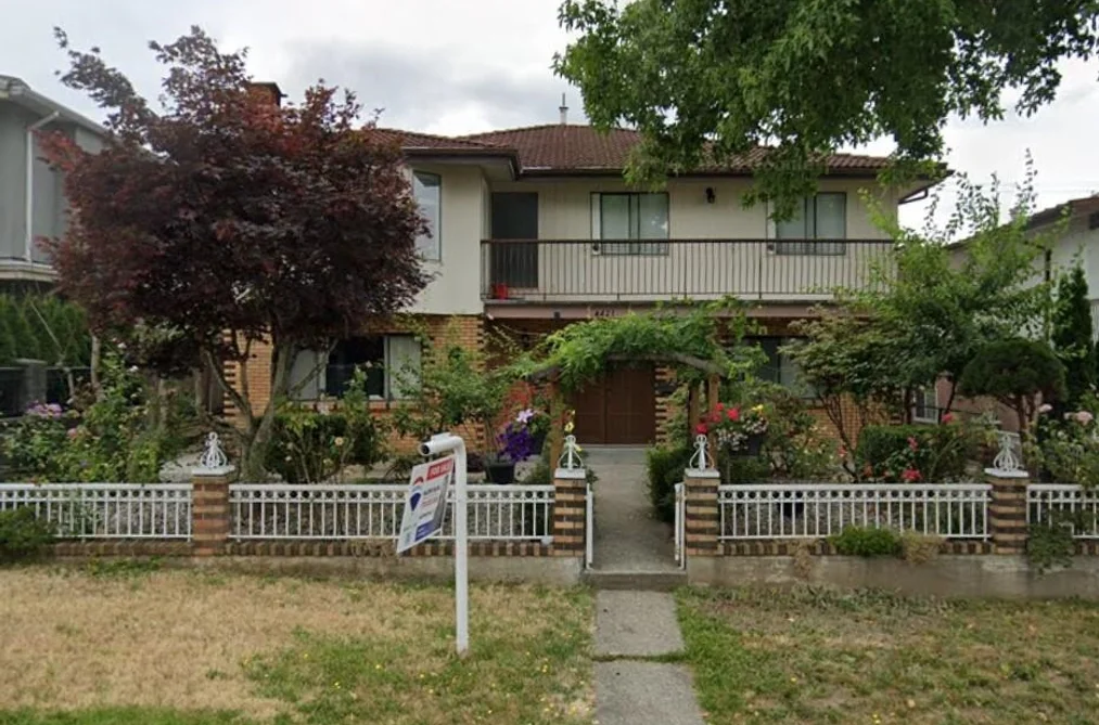 House for sale at 4421 Parker Street Burnaby British Columbia - MLS: R3071944