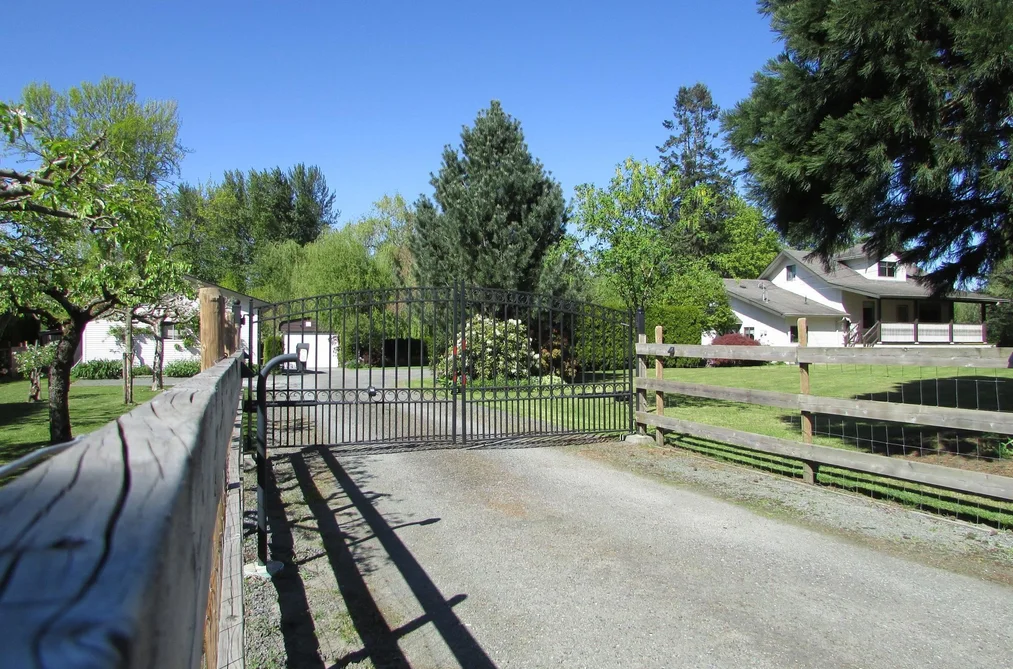 House for sale at 44387 South Sumas Road Chilliwack British Columbia - MLS: R3113329