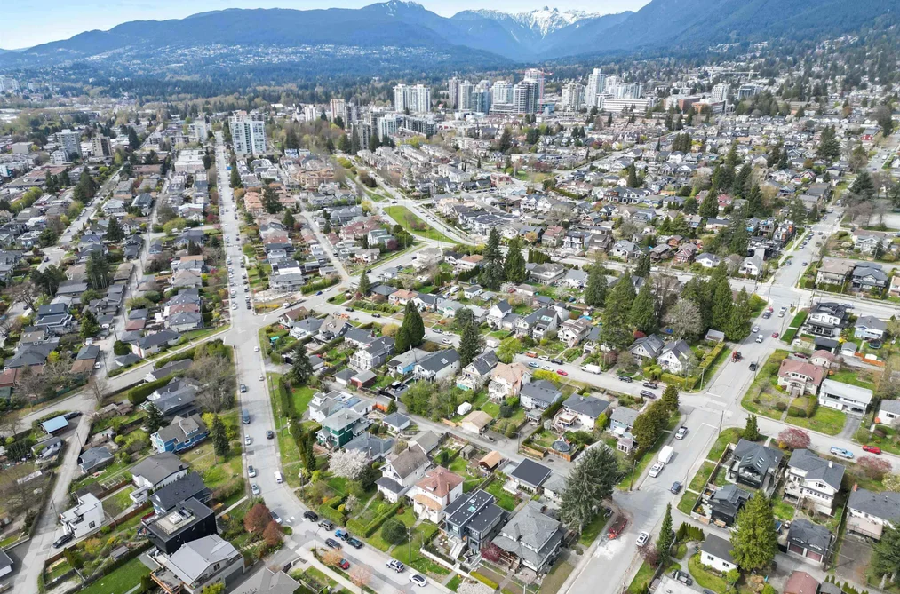 444 E 6TH STREET, North Vancouver BC V7L 1P9, North Vancouver BC — Residential for Sale - Photo 7