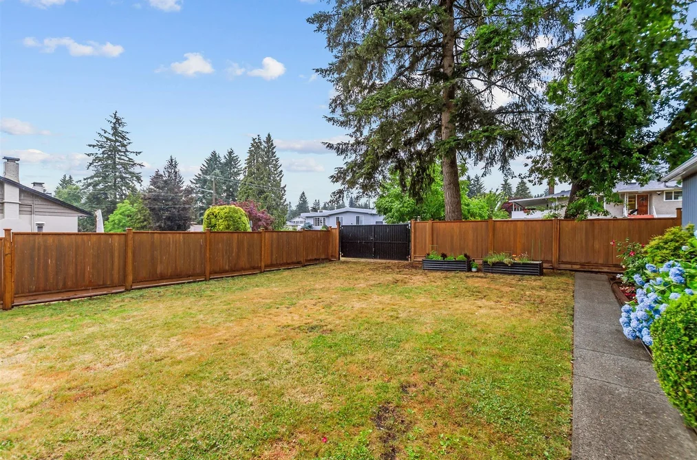 444 LAKEVIEW STREET, Coquitlam, BC — Residential for Sale — Photo 30 of 33