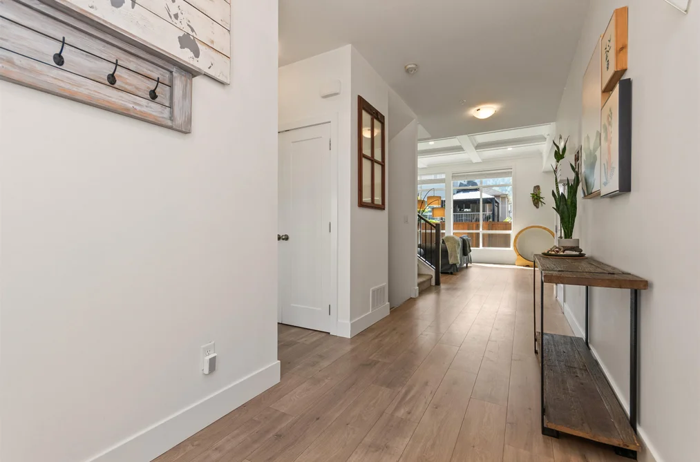 44410 FRESHWATER DRIVE, Chilliwack BC V2R 6A3, Chilliwack BC — Residential for Sale - Photo 4