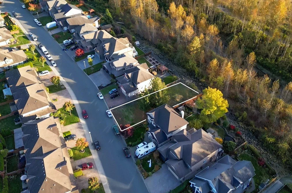 Property for sale at 44510 Mclaren Drive Chilliwack British Columbia - MLS: R3095096