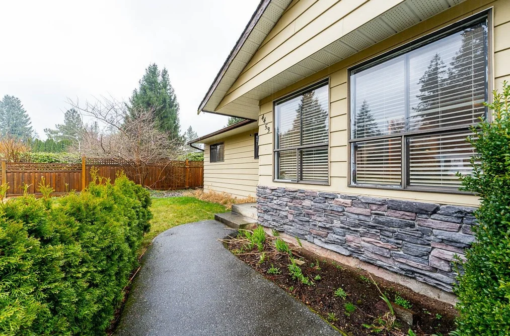 4453 201 STREET, Langley BC V3A 6M4, Langley BC — Residential for Sale - Photo 4