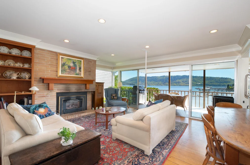 4455 HARRIS PLACE, North Vancouver BC V7G 1E9, North Vancouver BC — Residential for Sale - Photo 4