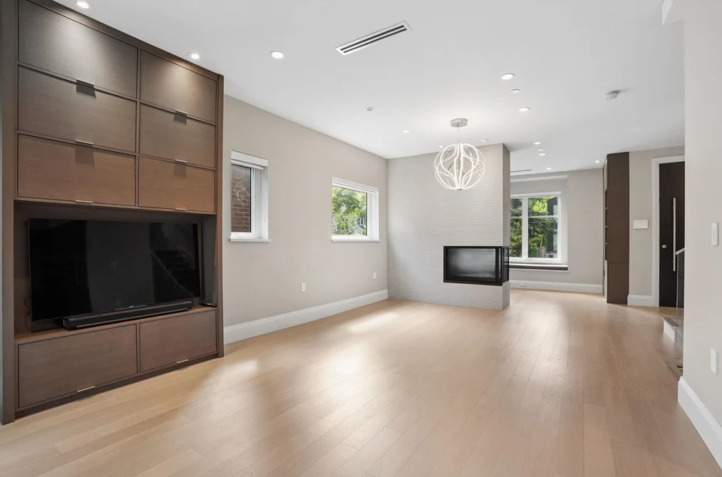 4481 W 15TH AVENUE, Vancouver BC V6R 3B1, Vancouver BC — Residential for Sale — Photo 4 of 40