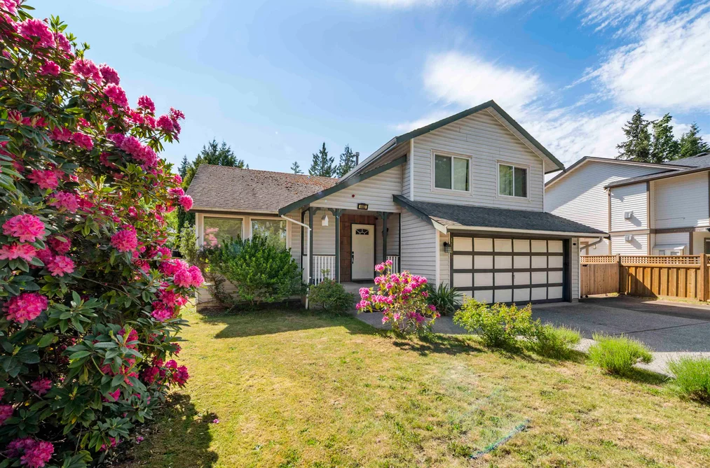 4483 208 STREET, Langley BC V3A 2H7, Langley BC — Residential for Sale - Photo 2