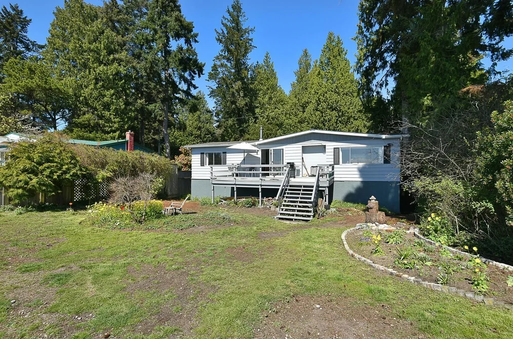 Manufactured Home for sale at 4485 Stalashen Drive Sechelt British Columbia - MLS: R3114254