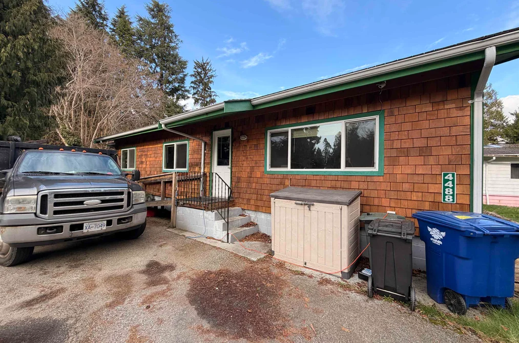 4488 HUPIT STREET, Sechelt BC V7Z 0B3, Sechelt BC — Residential for Sale - Photo 3