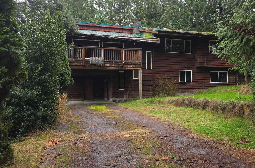 House for sale at 4494 Rondeview Road Madeira Park British Columbia - MLS: R3071667