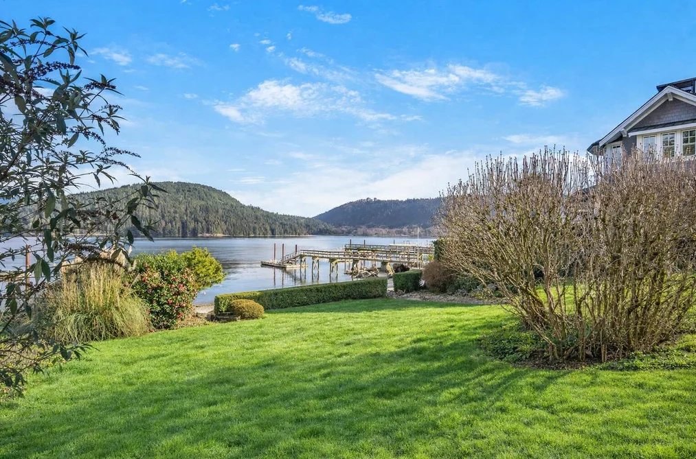 450 BEACHVIEW DRIVE, North Vancouver BC V7G 1P7, North Vancouver BC — Residential for Sale - Photo 7