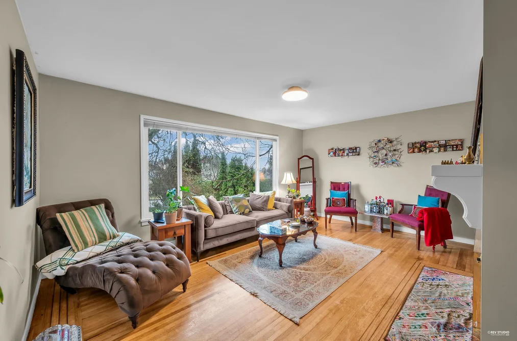 450 W 15TH STREET, North Vancouver BC V7M 1S6, North Vancouver BC — Residential for Sale - Photo 6