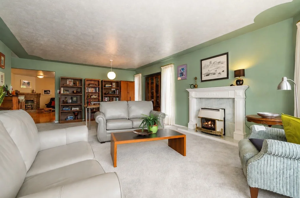 45017 STRATFORD PLACE, Chilliwack BC V2R 2Z2, Chilliwack BC — Residential for Sale — Photo 5 of 37