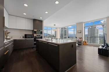 2008 Rosser Ave Unit 4502, Burnaby, BC - MLS: R3161982