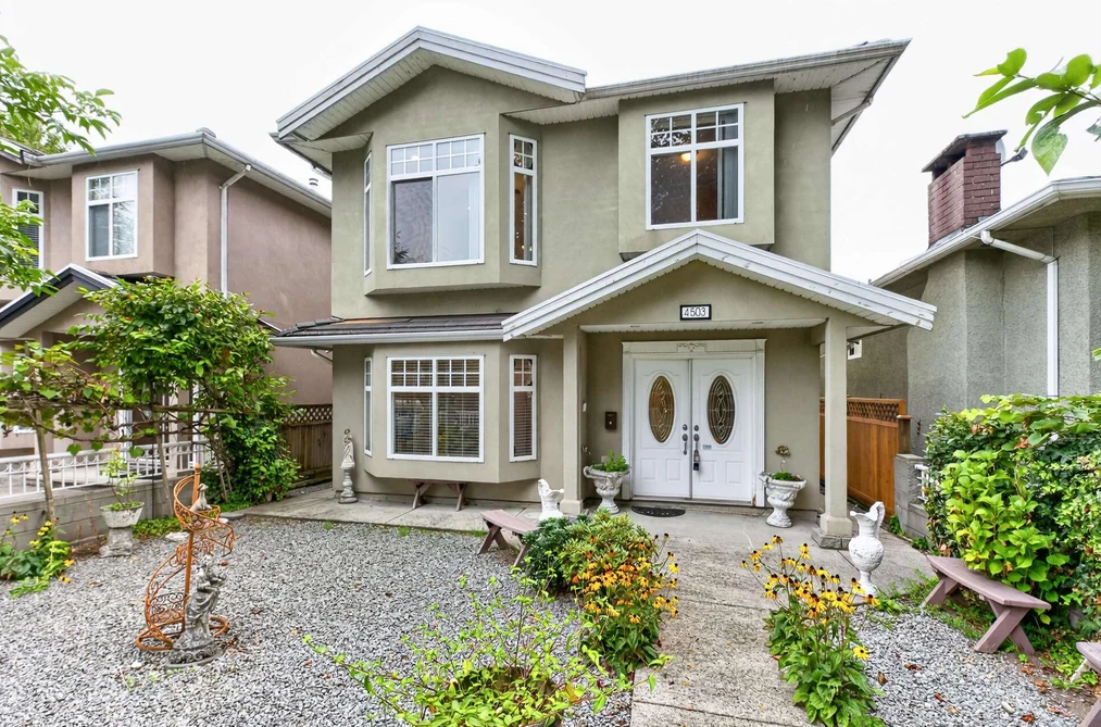 House for sale at 4503 Frances Street Burnaby British Columbia - MLS: R3163420