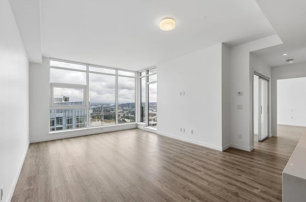 4504 680 QUAYSIDE DRIVE, New Westminster BC V3M 0P2, New Westminster BC — Residential for Sale — Photo 2 of 40