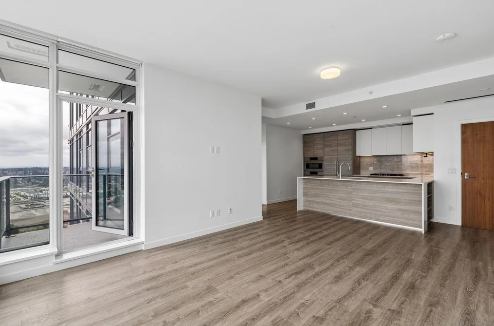 4504 680 QUAYSIDE DRIVE, New Westminster BC V3M 0P2, New Westminster BC — Residential for Sale — Photo 6 of 40