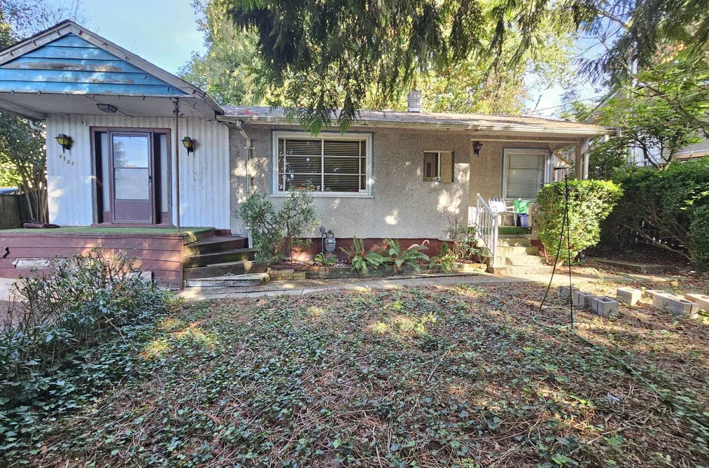 House for sale at 4505 Marine Drive Burnaby British Columbia - MLS: R3092640