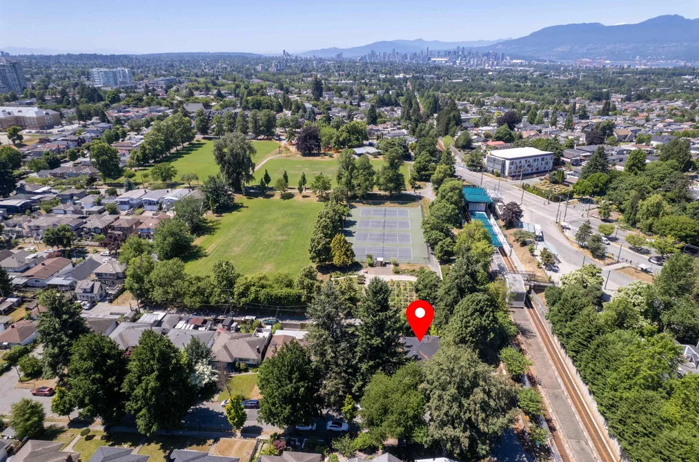 House for sale at 4507 Todd Street Vancouver British Columbia - MLS: R3143060