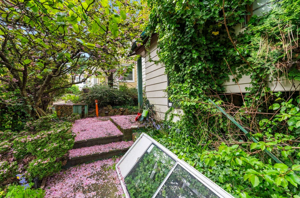 451 E EIGHTH AVENUE, New Westminster BC V3L 4K9, New Westminster BC — Residential for Sale - Photo 5