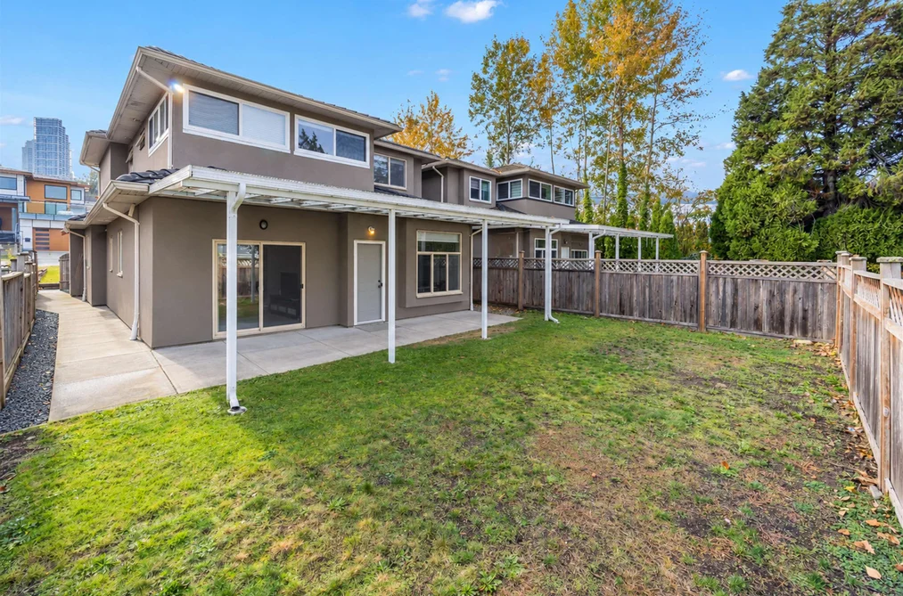 4513 Ellerton Court, Burnaby, BC - Half Duplex for Sale - Photo 37 of 40 4513 Ellerton Court, Burnaby, BC - Half Duplex for Sale - Photo 37 of 40