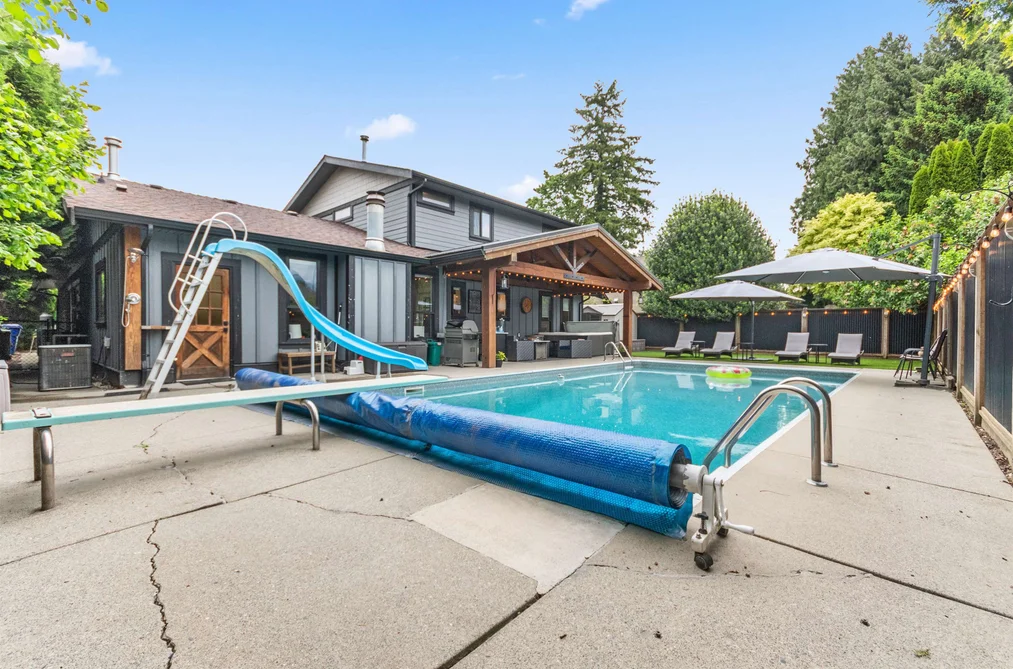 45148 INSLEY AVENUE, Chilliwack BC V2R 1W5, Sardis BC — Residential for Sale - Photo 2