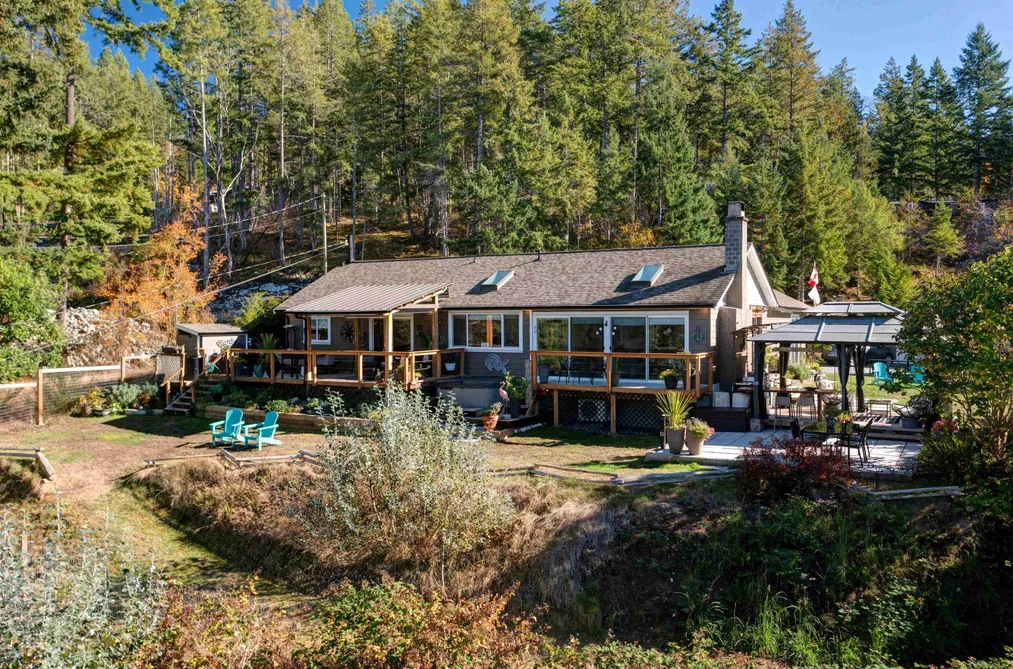 4517 Pollock Rd, Pender Harbour, BC - MLS: R3172845
