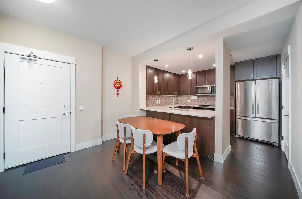 4520 2180 KELLY AVENUE, Port Coquitlam BC V3C 0L1, Port Coquitlam BC — Residential for Sale - Photo 2