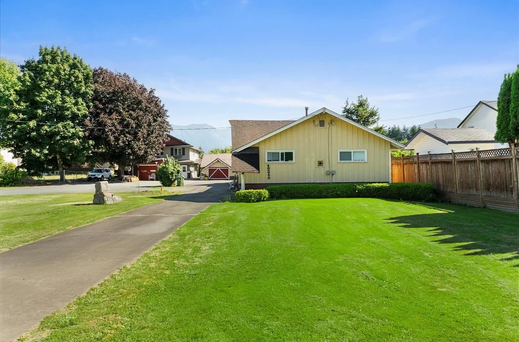 45240 SOUTH SUMAS ROAD, Chilliwack BC V2R 1W9, Chilliwack BC — Residential for Sale - Photo 2