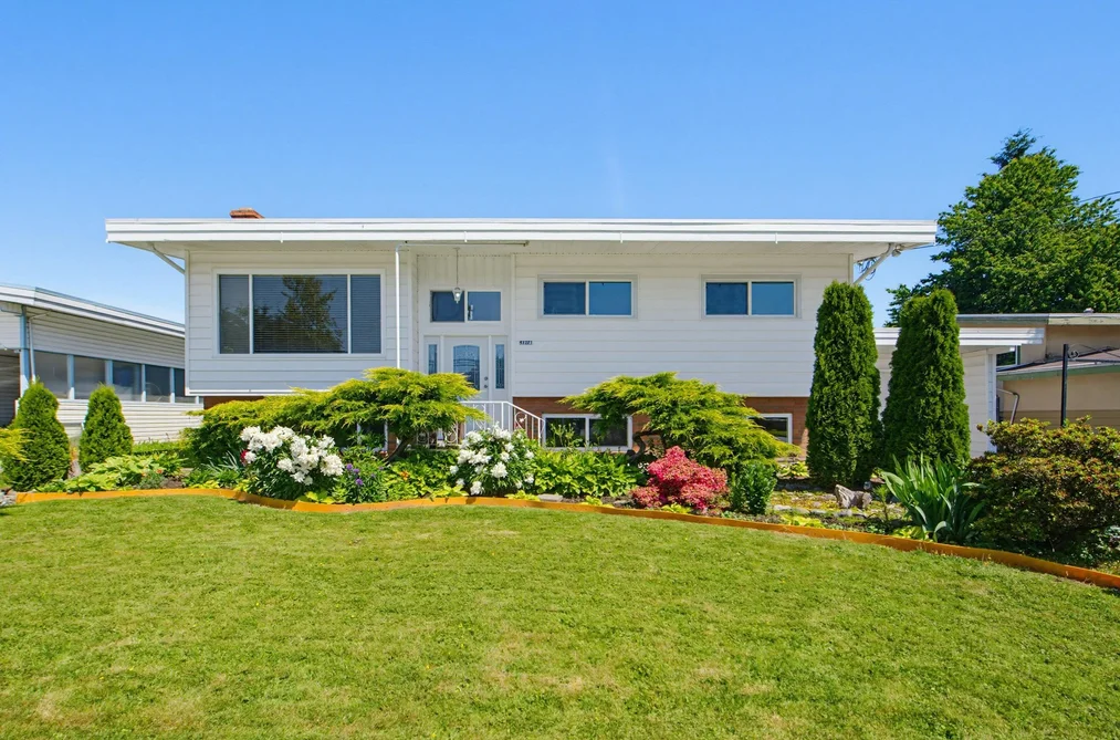 House for sale at 45271 Bernard Avenue Chilliwack British Columbia - MLS: R3131697