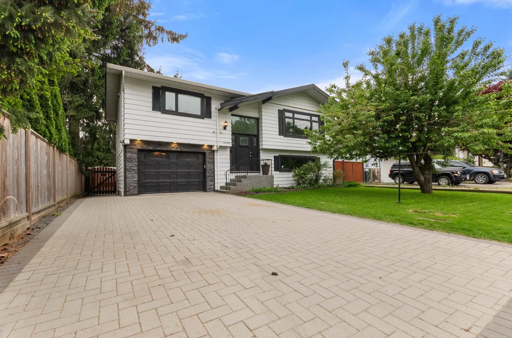 House for sale at 45282 South Sumas Road Chilliwack British Columbia - MLS: R3117517