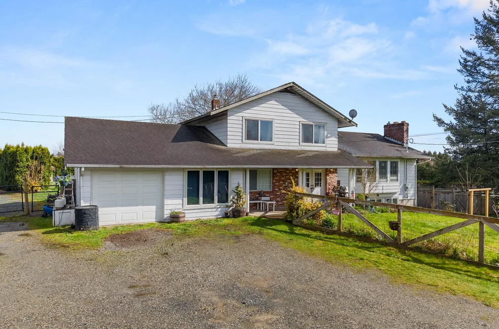 4532 272 STREET, Langley BC V4W 1N3, Langley BC — Residential for Sale - Photo 2