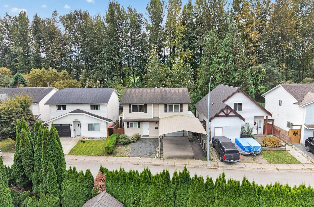 45320 Creekside Dr, Chilliwack, BC - MLS: R3175702