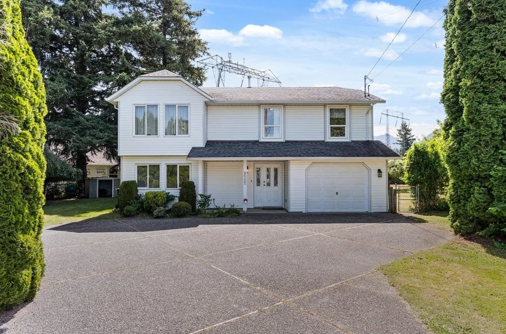 45322 BALMORAL AVENUE, Chilliwack BC V2R 2M4, Chilliwack BC — Residential for Sale - Photo 2