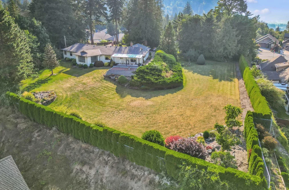 45360 MAGDALENA PLACE, Cultus Lake BC V2R 0K7, Cultus Lake BC — Residential for Sale - Photo 6