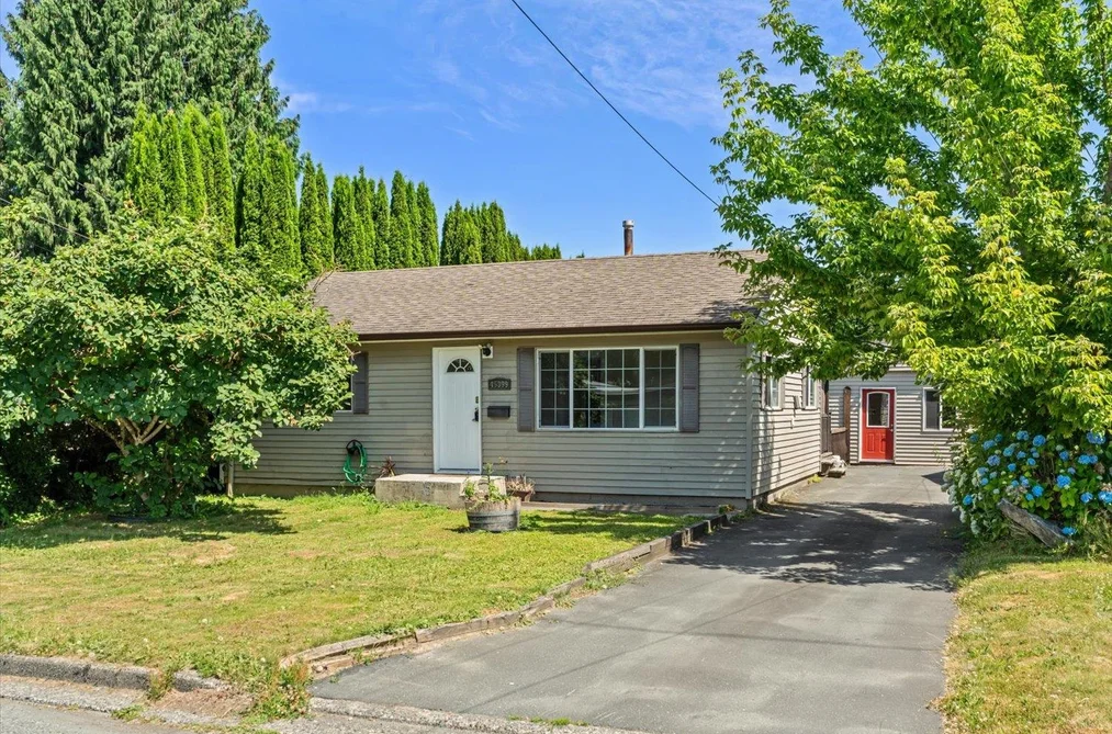 45399 WELLINGTON AVENUE, Chilliwack BC V2P 2G2, Chilliwack BC — Residential for Sale - Main Photo
