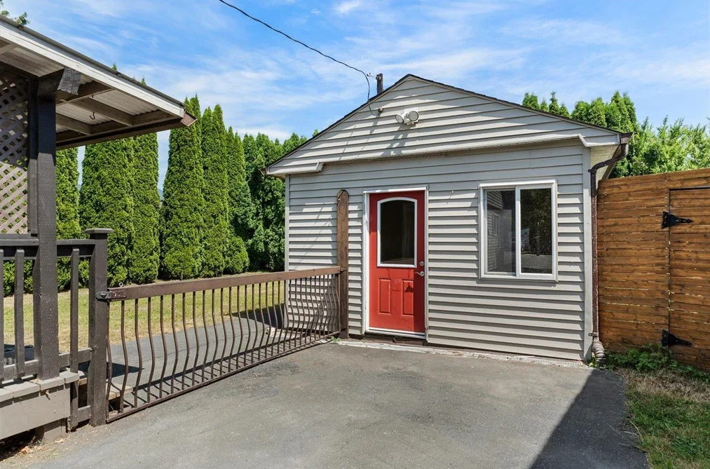 45399 WELLINGTON AVENUE, Chilliwack BC V2P 2G2, Chilliwack BC — Residential for Sale — Photo 11 of 34