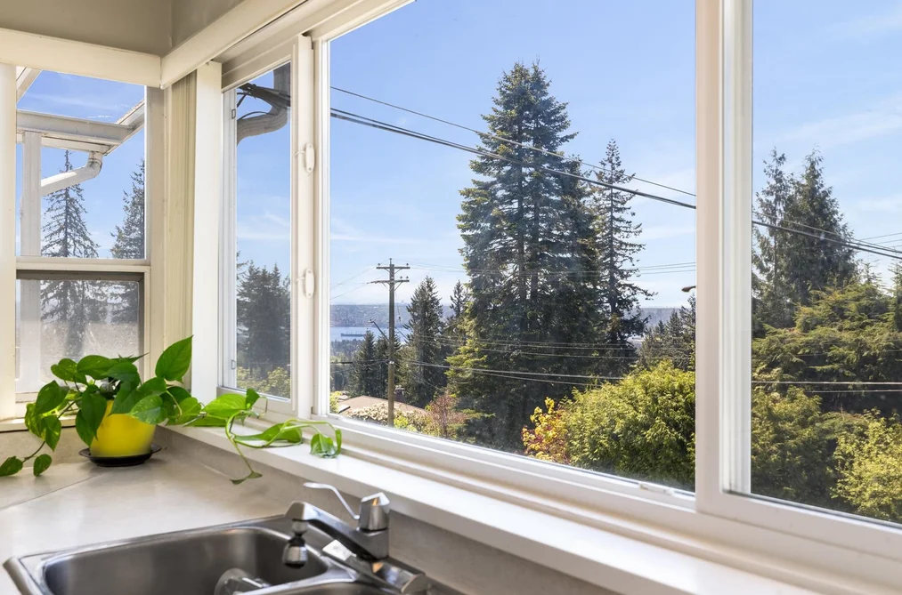 454 Monteray Avenue, North Vancouver, BC - MLS: R3162139 - Photo 12 454 Monteray Avenue, North Vancouver, BC - MLS: R3162139 - Photo 12
