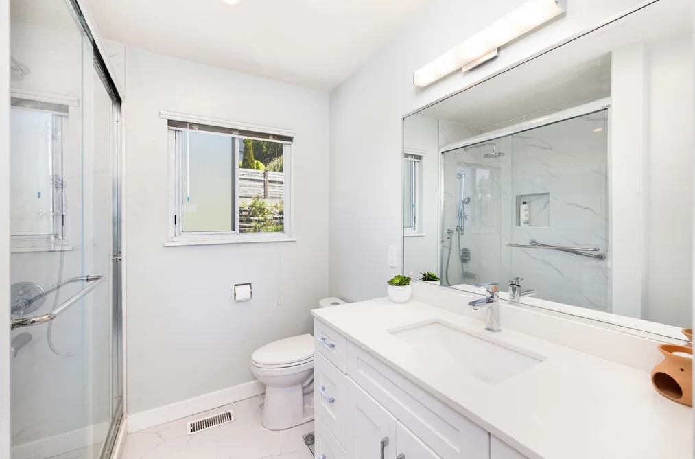 454 Monteray Avenue, North Vancouver, BC - MLS: R3162139 - Photo 17 454 Monteray Avenue, North Vancouver, BC - MLS: R3162139 - Photo 17