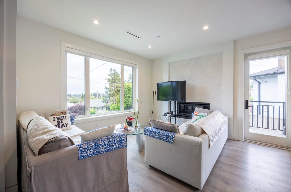 4541 HOY STREET, Vancouver BC V5R 4N5, Vancouver BC — Residential for Sale - Photo 2
