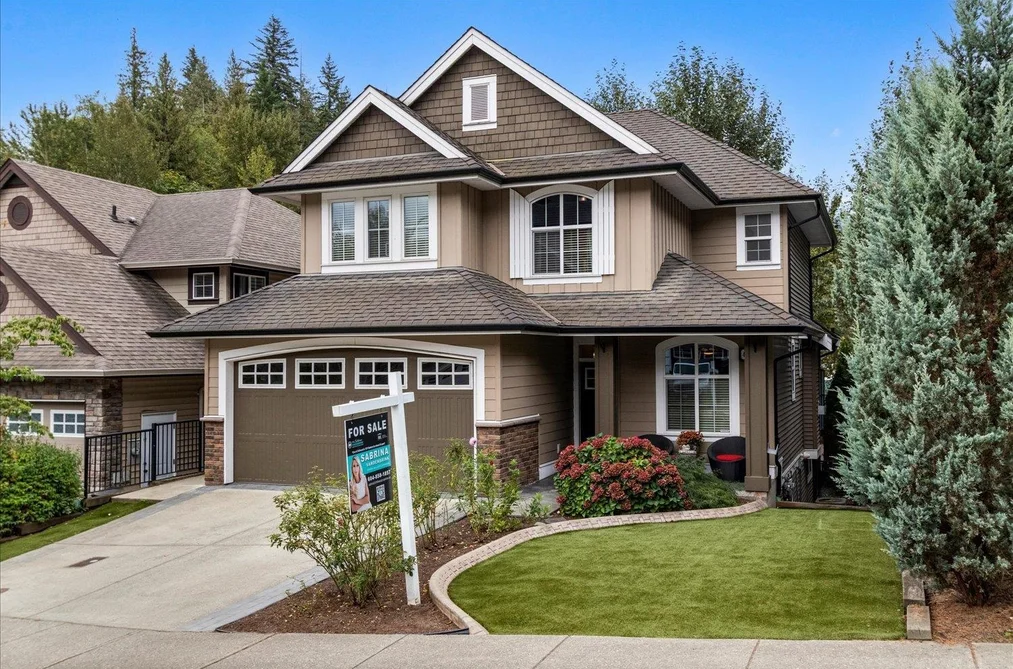 House for sale at 45426 Ariel Place Cultus Lake British Columbia - MLS: R3165816