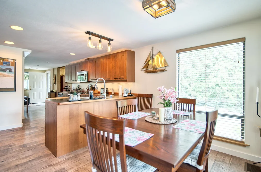 4546 SINCLAIR BAY ROAD, Garden Bay BC V0N 1S1, Garden Bay BC — Residential for Sale - Photo 5