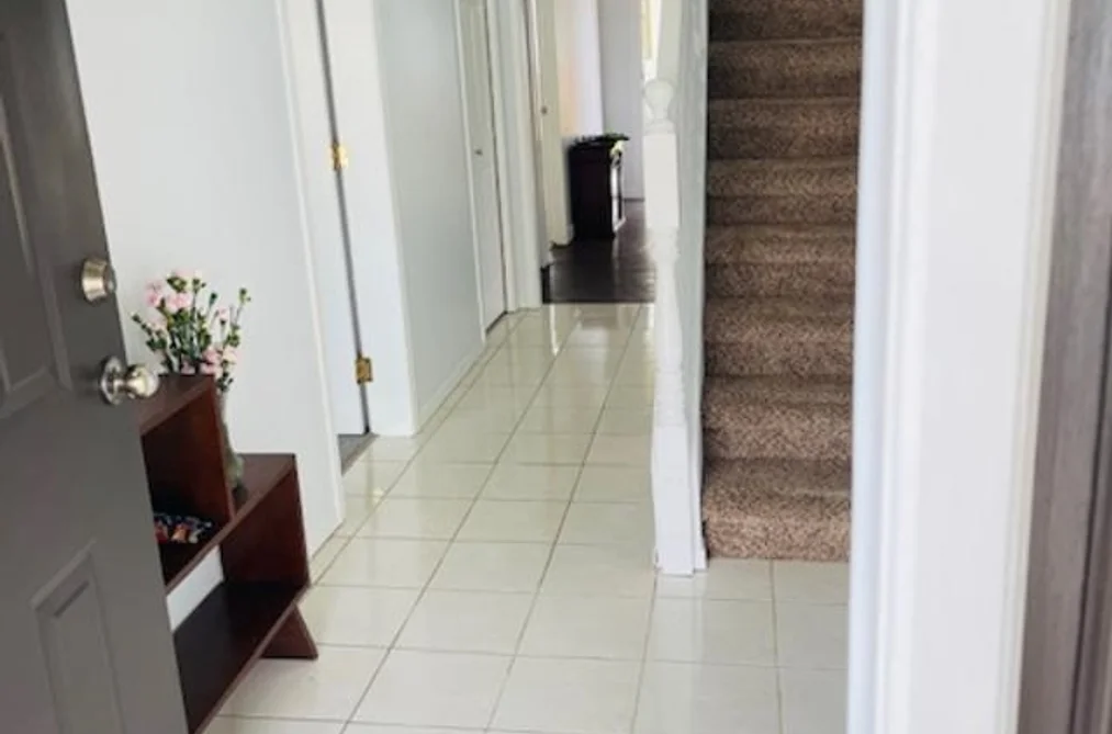 45470 SPRUCE DRIVE, Chilliwack BC V2R 3V3, Chilliwack BC — Residential for Sale - Photo 2