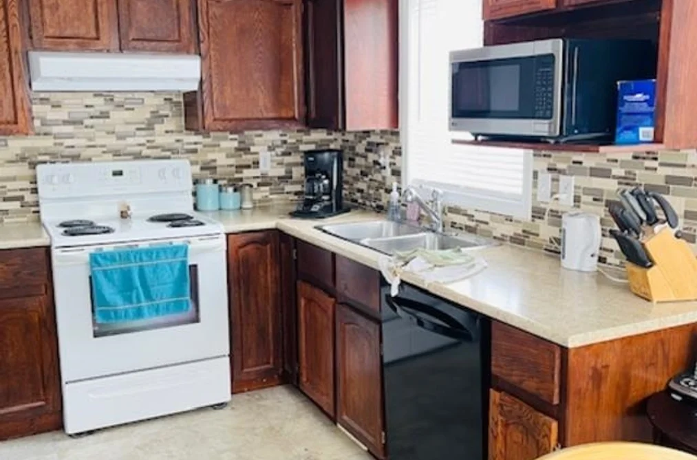 45470 SPRUCE DRIVE, Chilliwack BC V2R 3V3, Chilliwack BC — Residential for Sale - Photo 6