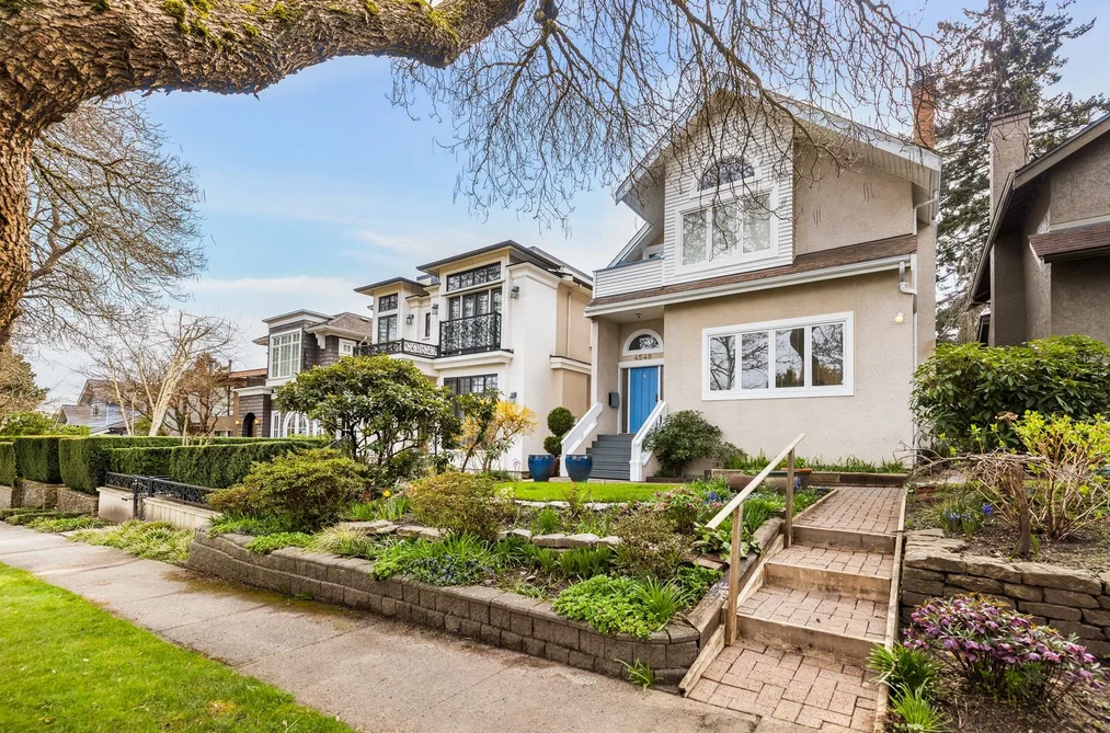 House for sale at 4548 W 7th Avenue Vancouver British Columbia - MLS: R3104694