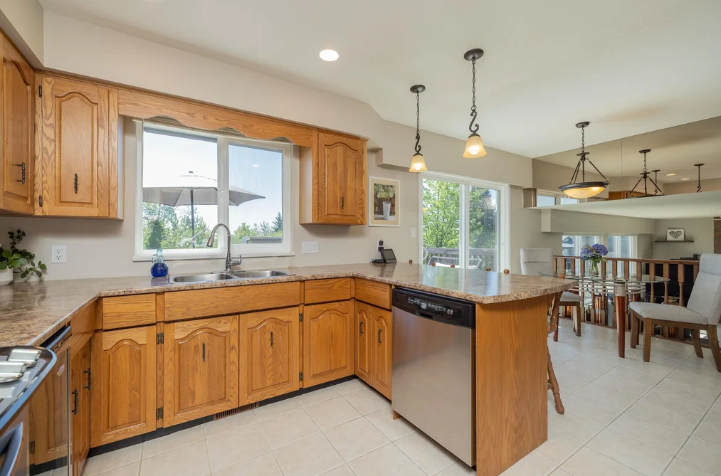 455 ALOUETTE DRIVE, Coquitlam BC V3C 4Y7, Coquitlam BC — Residential for Sale — Photo 11 of 40